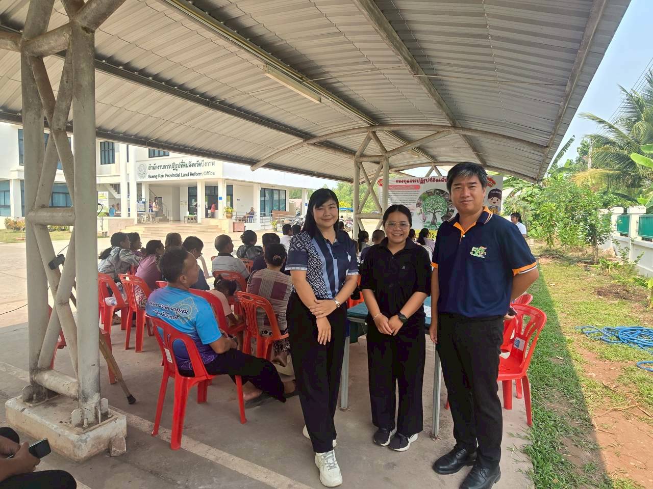 title - ปล่อยสินเชื่อเงินกองทุนการปฎิรูปที่ดินเพื่อเกษตรกรรม ประจำปีงบประมาณ 2569 ให้แก่เกษตรกรในเขตปฎิรูปที่ดิน ครั้งที่ 1/2569  จำนวน 25 ราย รวมเป็นเงิน 1,130,000 บาท (หนึ่งล้านหนึ่งแสนสามหมื่นบาทถ้วน)